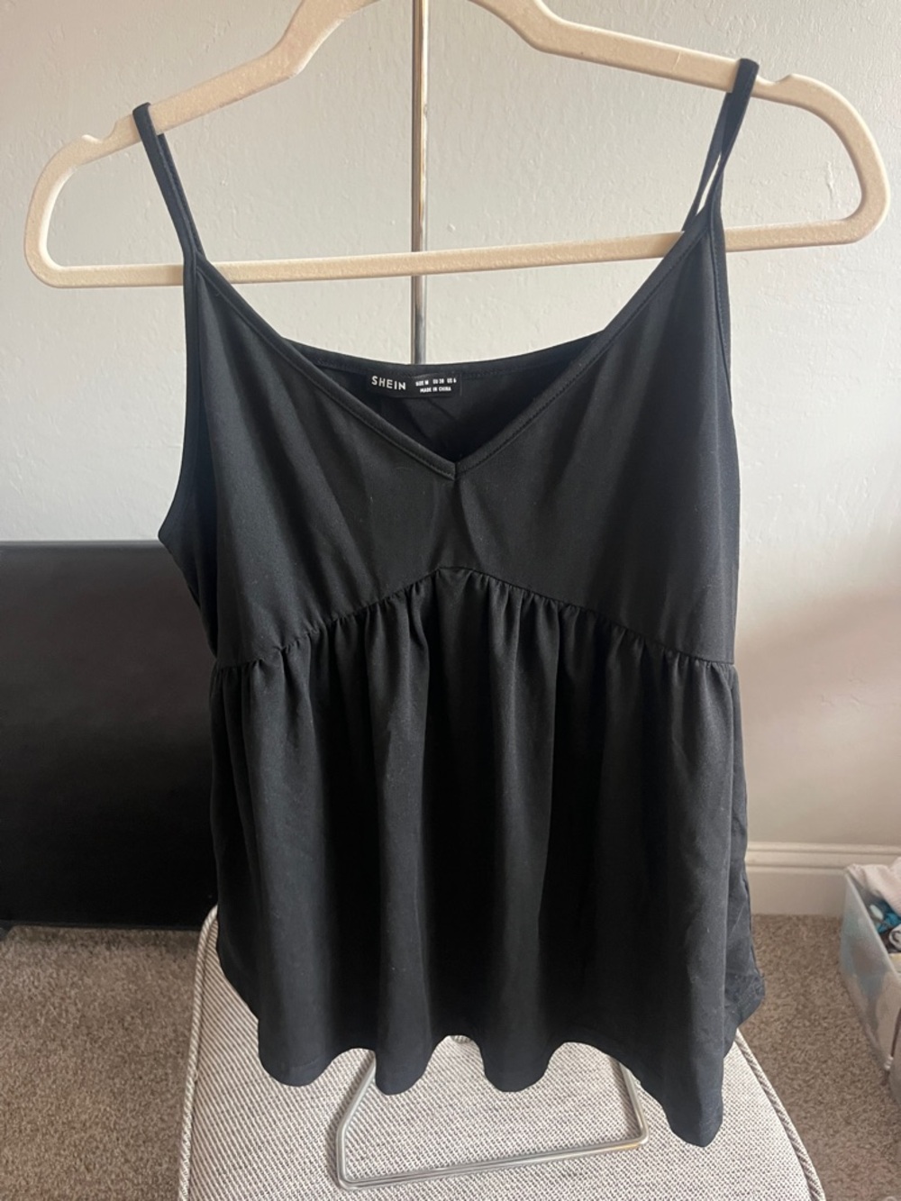 SHEIN Black V-Neck Spaghetti Strap Peplum Cami